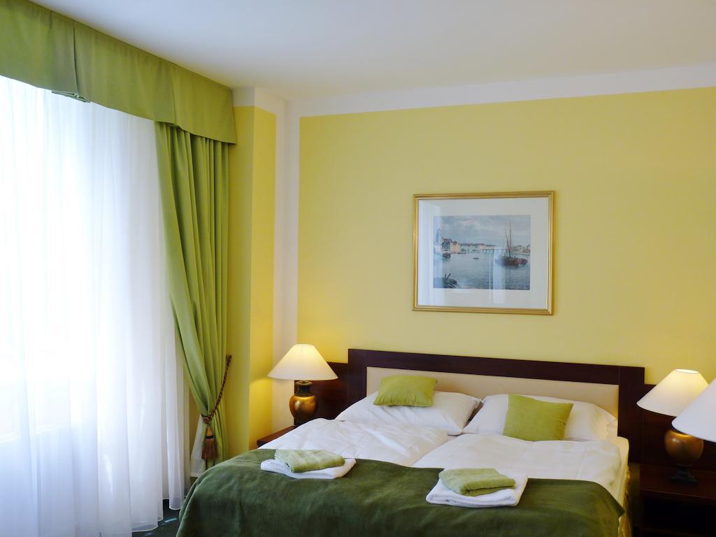 Hotel & Hostel Florian ปราก ห้อง รูปภาพ